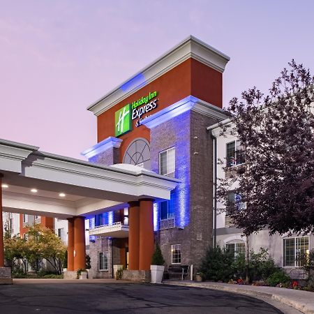 Holiday Inn Express Hotel & Suites Evanston By Ihg Екстериор снимка