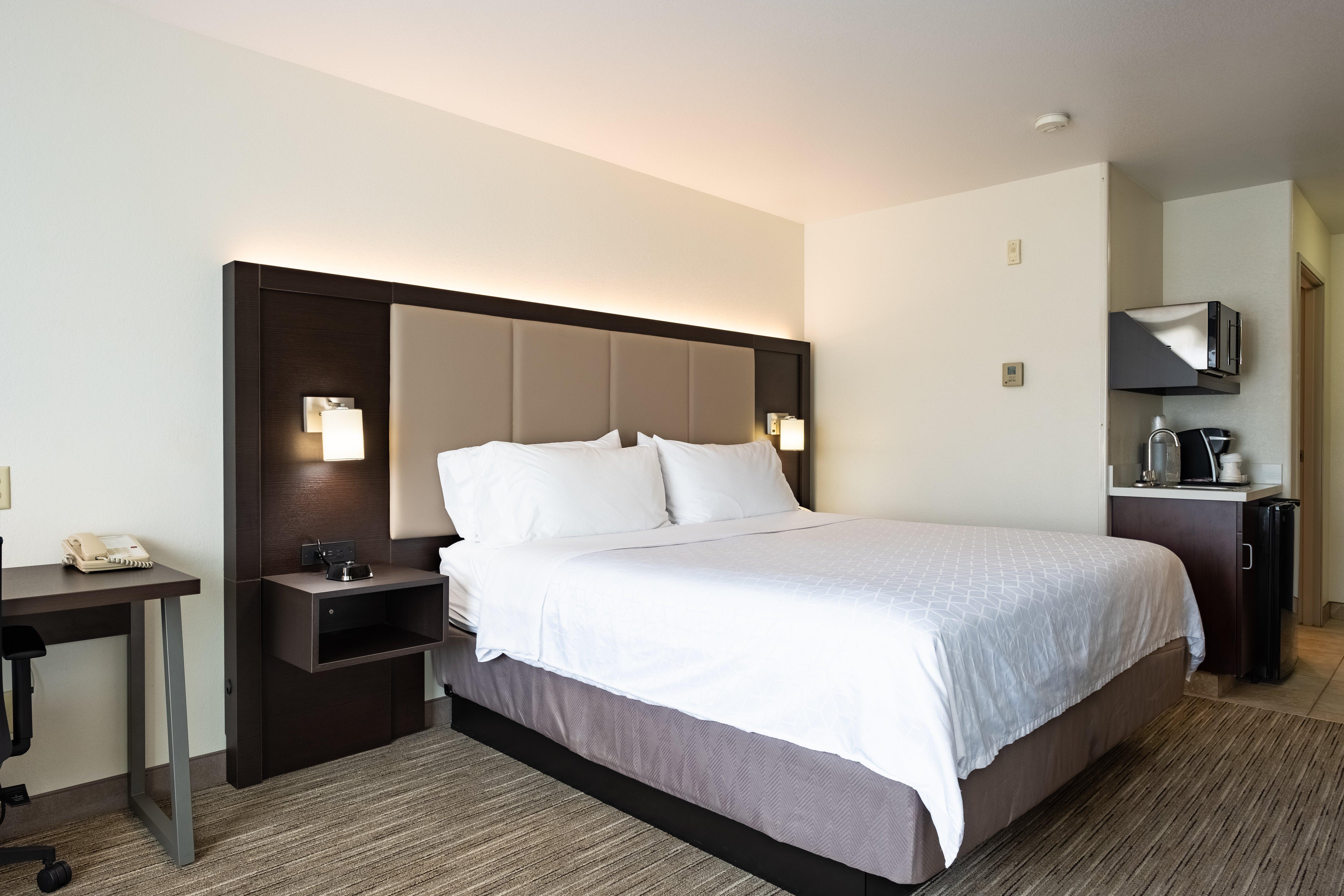 Holiday Inn Express Hotel & Suites Evanston By Ihg Екстериор снимка