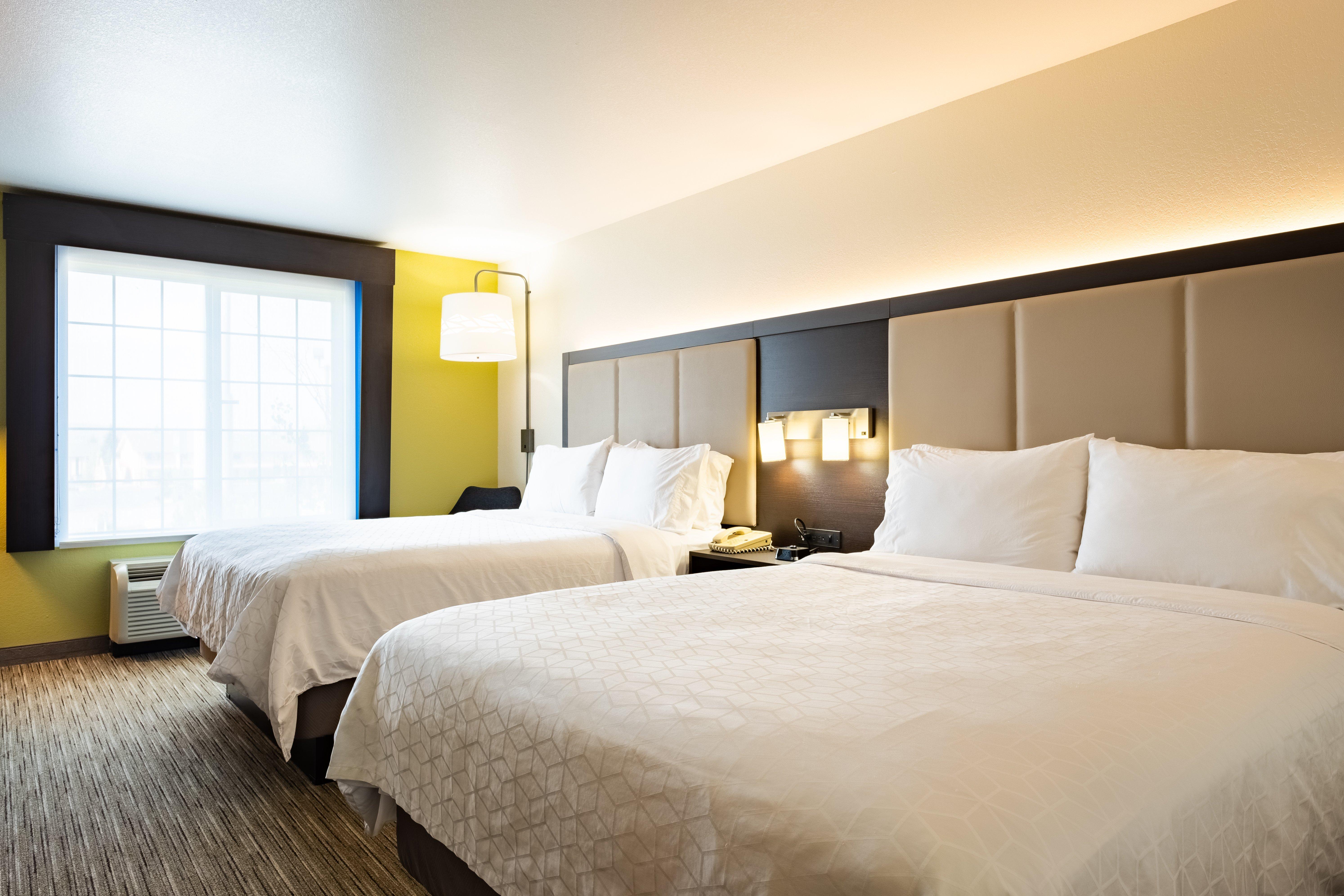 Holiday Inn Express Hotel & Suites Evanston By Ihg Екстериор снимка