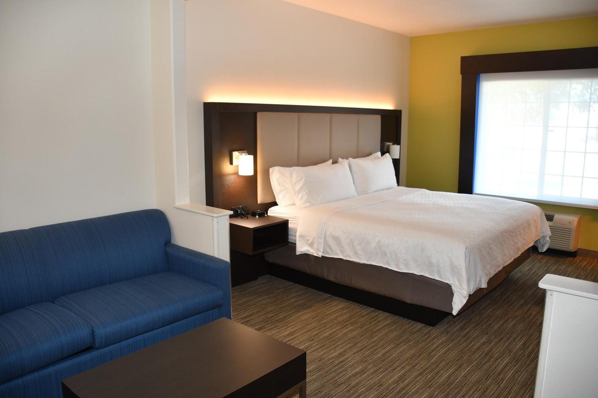 Holiday Inn Express Hotel & Suites Evanston By Ihg Стая снимка